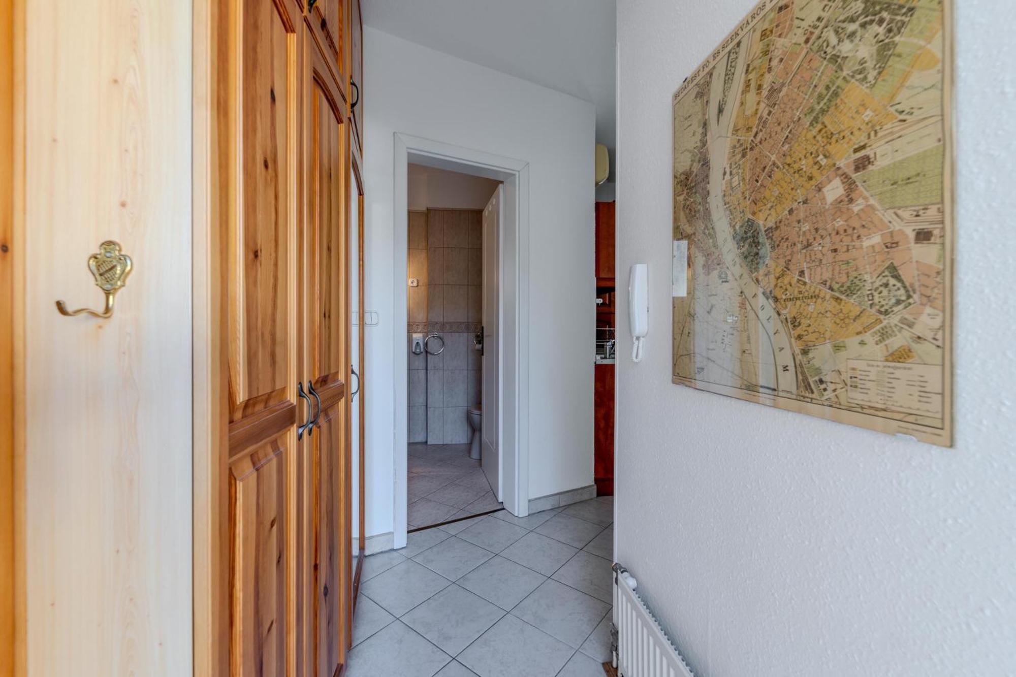 Cozy Flat In The Heart Of Buda Budapest Ngoại thất bức ảnh