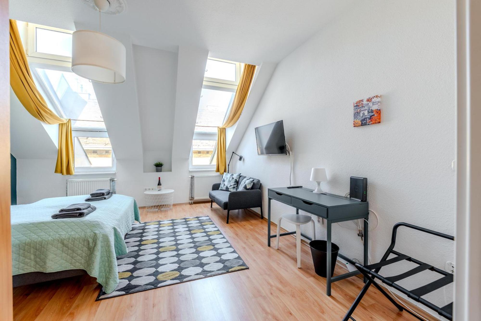 Cozy Flat In The Heart Of Buda Budapest Ngoại thất bức ảnh